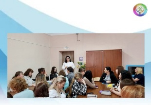 В Лабинском филиале ГБУ «ЦДиК» КК прошел практический семинар по профилактике экстремизма в молодёжной среде 